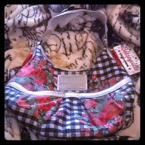 Betsey Johnson small gingham roses handbag