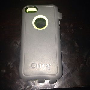 iPhone 5c grey and lime green otterbox