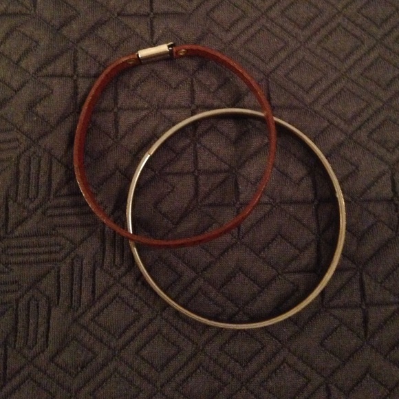 SOLD! - Picture 2 of 3