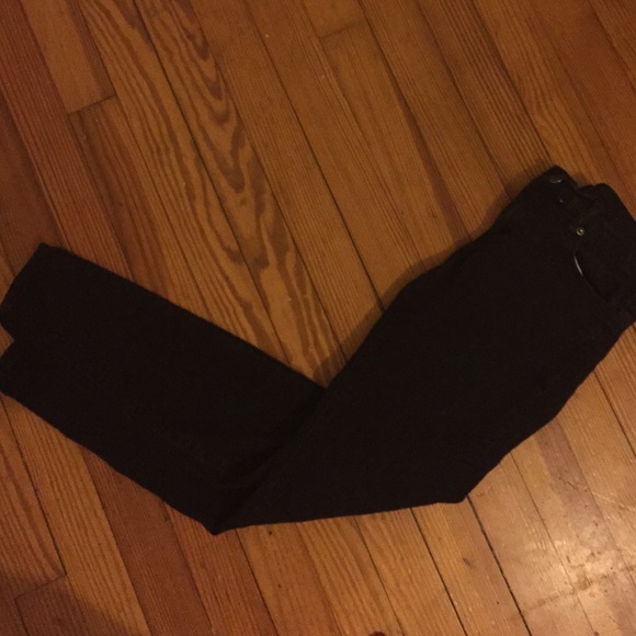 black skinny jeans