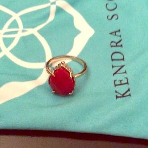 Kendra Scott Ring (re-posh)