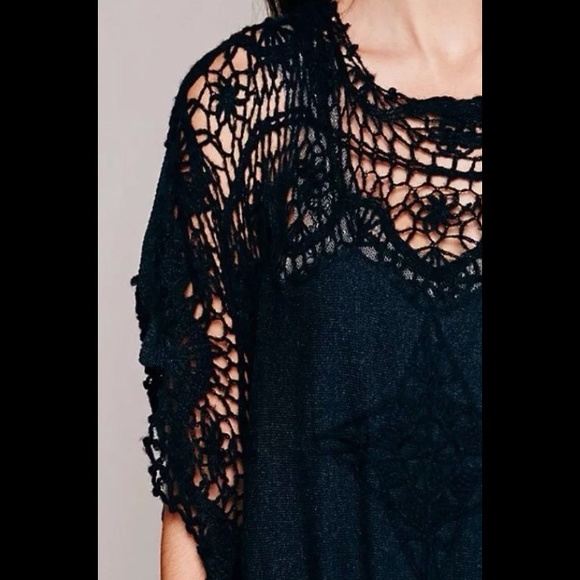 Free People NEW ROMANTICS Simply Lace TunicM - Picture 3 of 4