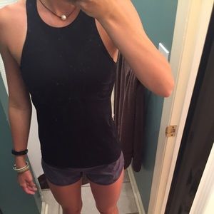 2 lululemon tanks