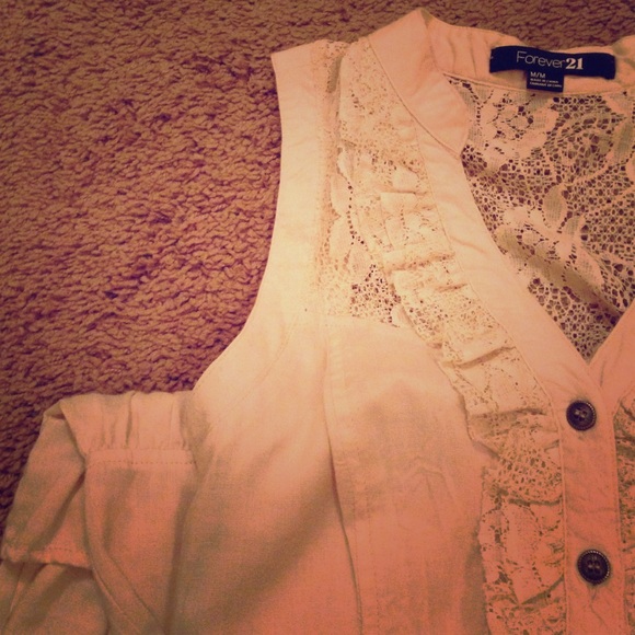 Lace detailed summer dress with mandarin collar