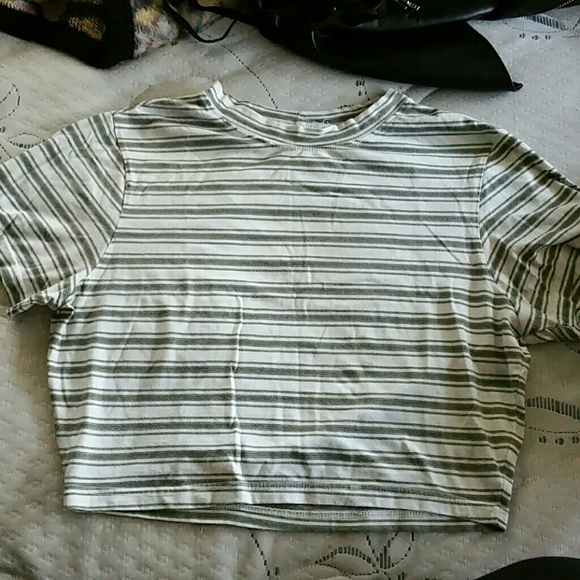 Vintage Mock Turtle Neck Crop