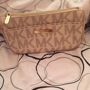 Michael Kors make up bag!