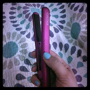 Mini travel portable 100% ceramic flat iron