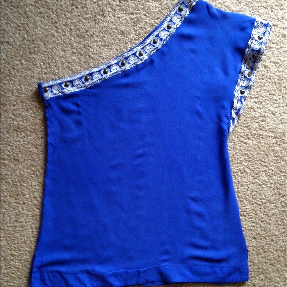 Boutique off the shoulder blue summer top