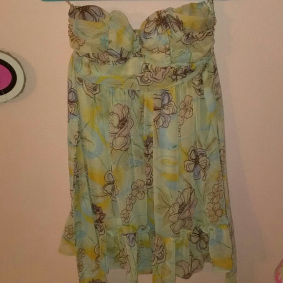 Floral dress - Picture 1 of 2