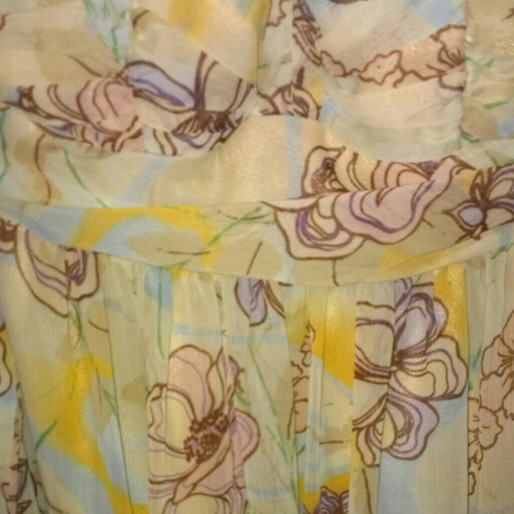 Floral dress - Picture 2 of 2