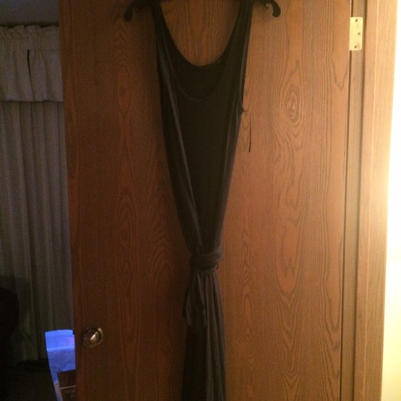 Jamaican black dress - Picture 2 of 2