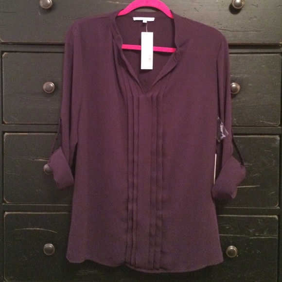 NWT Purple pleated tab sleeve blouse