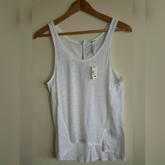 White short sleeve shirt - Picture 1 of 4