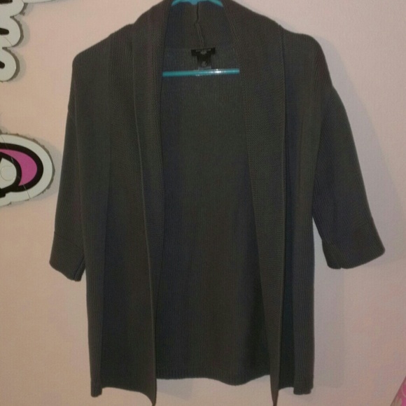 Ann Taylor cardigan - Picture 1 of 1