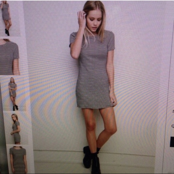 Bundle - Picture 2 of 2