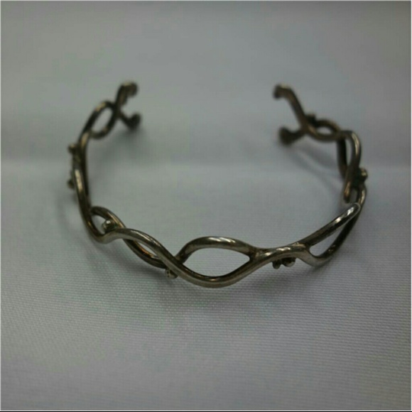 Delicate silver bracelet - Picture 2 of 3