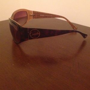 Coach Connie S819 sunglasses (tortoise) Worn twice