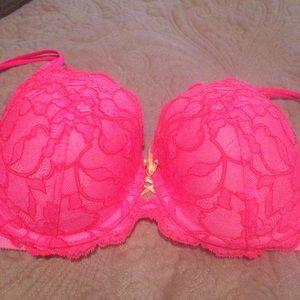Victoria's Secret beautiful orangish/pinkish bra