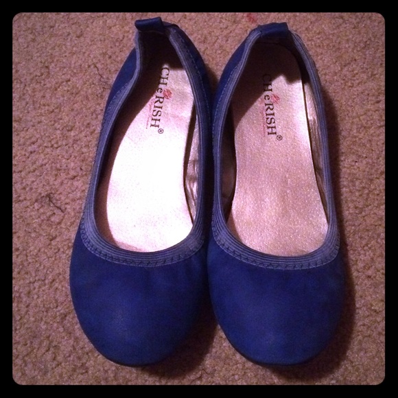 Blue ballet flats