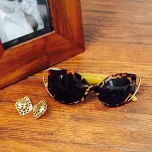 Retro Cat Eye Sunglasses 🌞