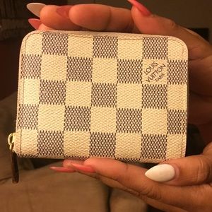 Louis Vuitton monogram coin purse