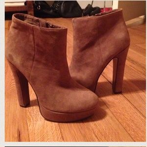 NEVER WORN BCBG BOOTS