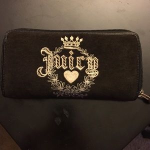 🎀Juicy CoutureLarge Wallet🎀