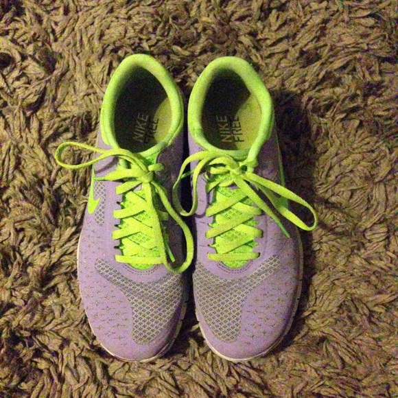 purple nike free shoes