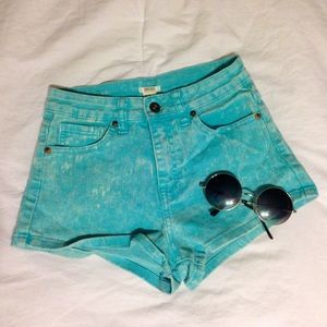 blue high wasted shorts