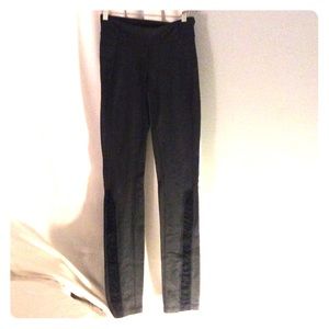 LULU LEMON pants, great for yoga.