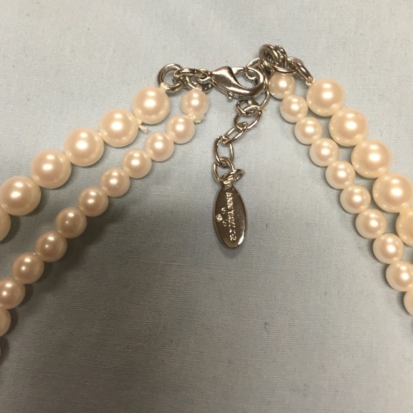 Ann Taylor Pearl Necklace - Picture 3 of 3