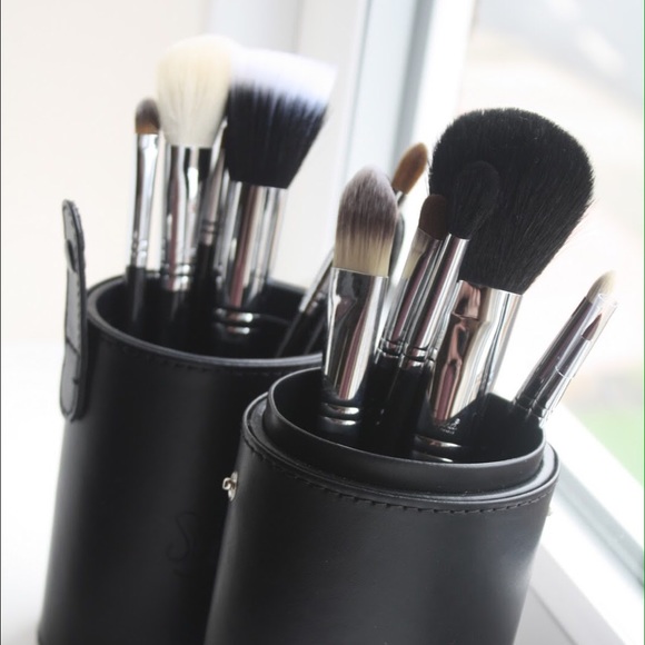 Sigma makeup brushes! F70, F60, F50, E60