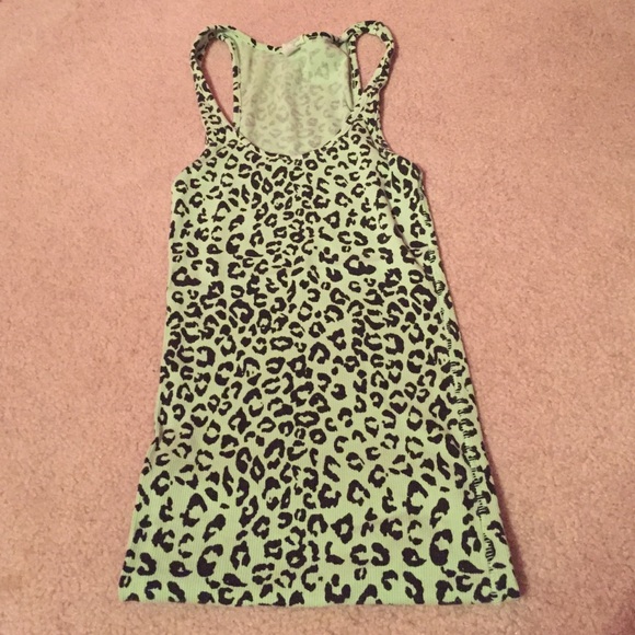 Green leopard-print tank