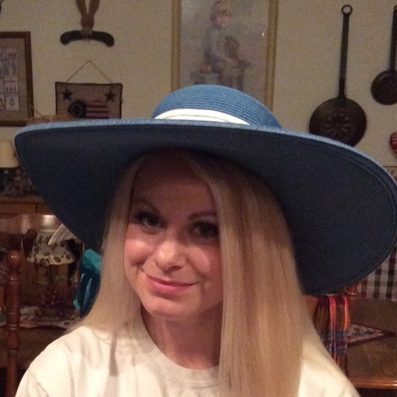 Scala Accessories - 🎉HP🎉💙SCALA WIDE BRIMMED HAT IN BLUE💙