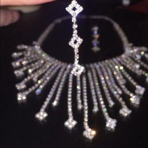 NWOT beautiful necklace