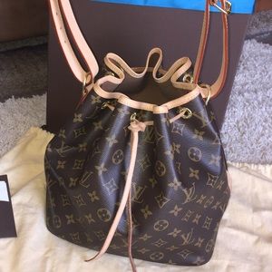 Louis Vuitton purse