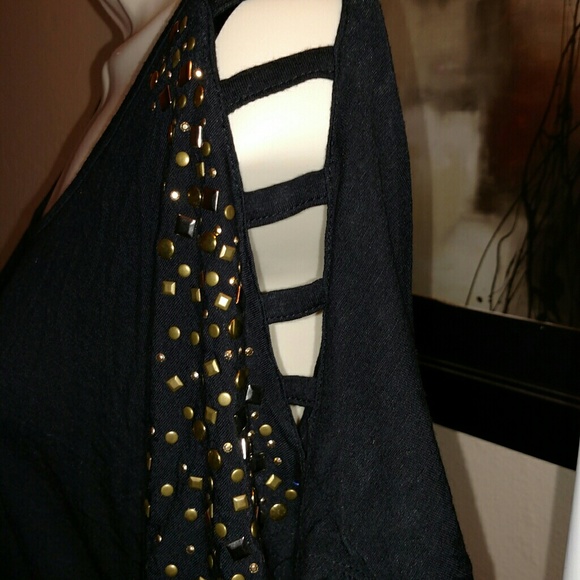 2b bebe Sexy crop top - Picture 2 of 3