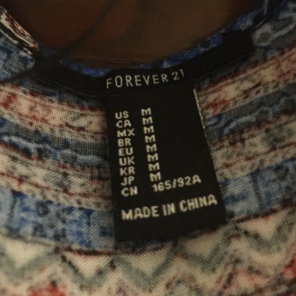 Abstract tile print kimono ; Forever21 - Picture 3 of 3