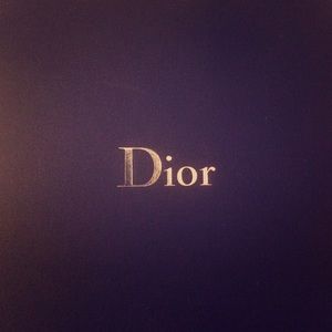 Dior backstage box