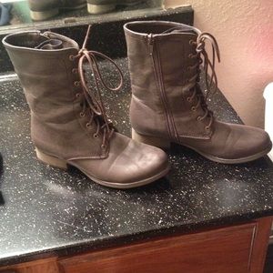 Vintage looking combat boots