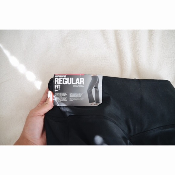 Nike Legendary Classic Pants