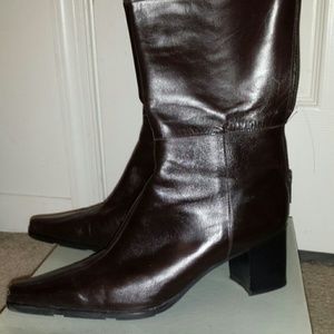 GAMA Ankle Boots