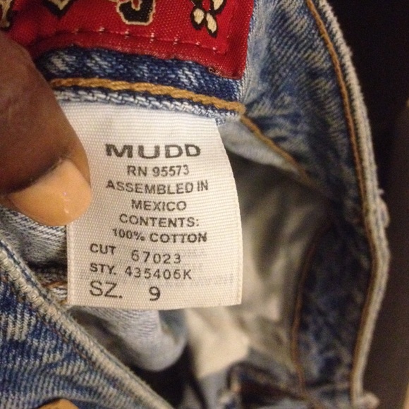 Denim Jean shorts - Picture 3 of 3