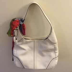 Beautiful white COACH purse!!