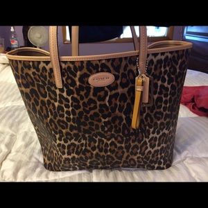 Large cheetah Coach bag