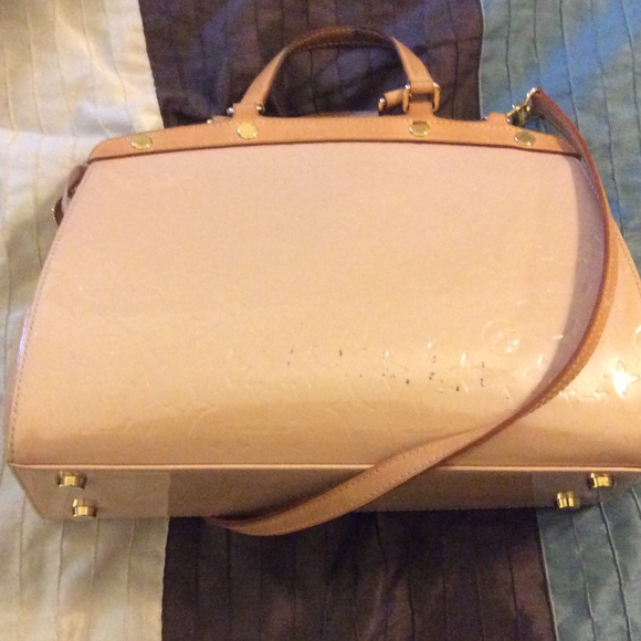 AUTHENTIC LOUIS VUITTON BREA MM - Picture 4 of 4