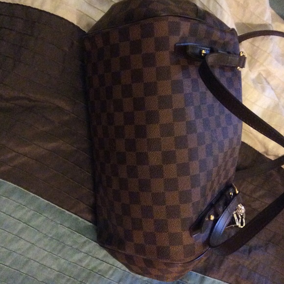 Authentic Louis Vuitton Canvas Rivington GM - Picture 3 of 4