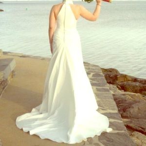 Ivory wedding dress