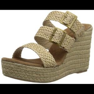 Volatile Natural Wedges