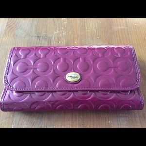 SALE!!! Coach Wallet